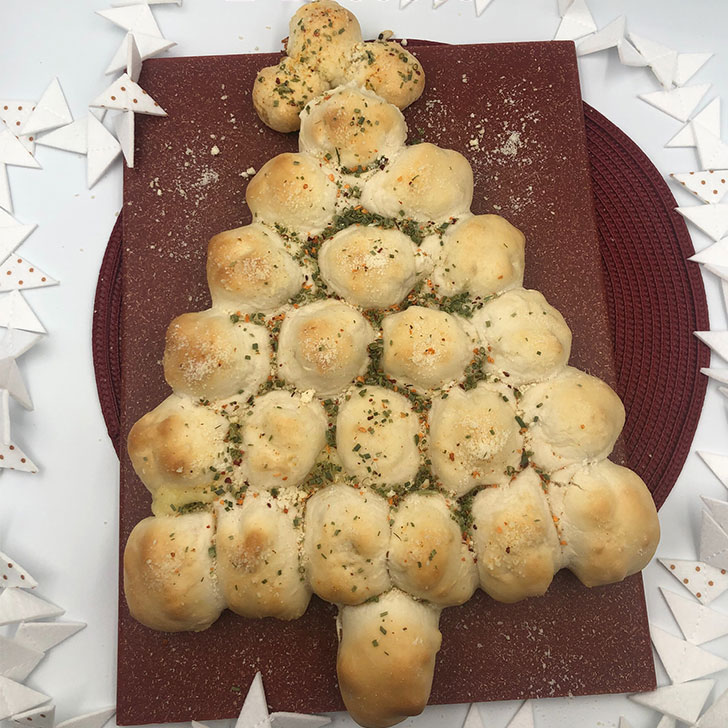 Christmas Tree Pizza Recipe Completed